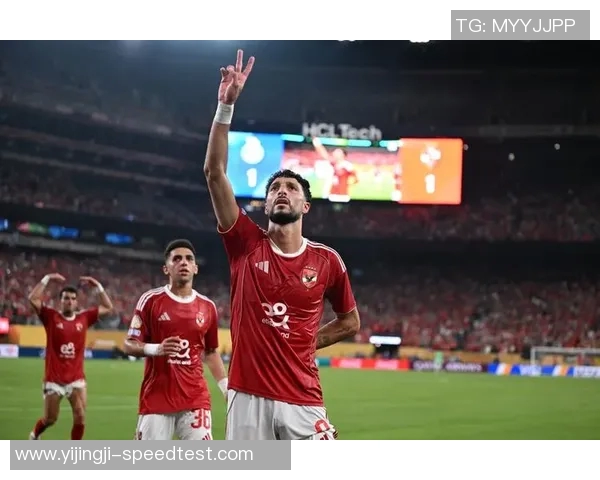 德甲赛场惊现冷门巴黎圣日耳曼与波尔图战平引发热议