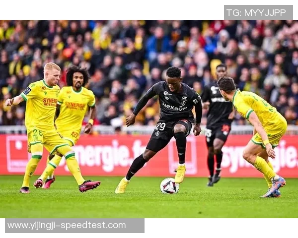 英超激战多特蒙德狂胜莱比锡五球绝杀瞬间点燃全场激情 英超激战多特蒙德狂胜莱比锡五球绝杀瞬间点燃全场激情