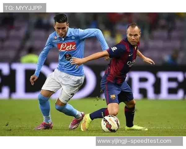 足总杯激战巴萨与那不勒斯握手言和精彩瞬间引爆全场热情点评 足总杯激战巴萨与那不勒斯握手言和精彩瞬间引爆全场热情点评