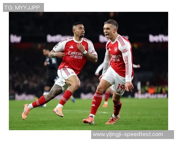 巴黎圣日耳曼大胜阿森纳帽子戏法引发争议判罚全场沸腾